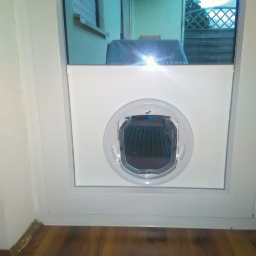 PC2W-Pro, Katzenklappe