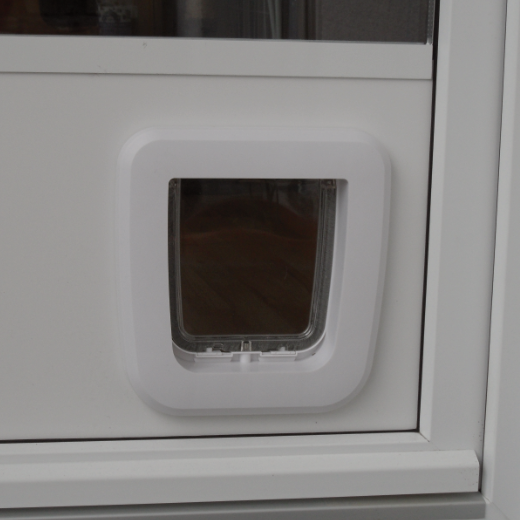 PC5-Pro, Katzenklappe